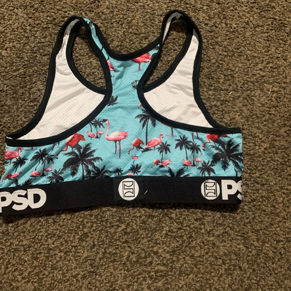 Sports bra - Picture 2 of 3